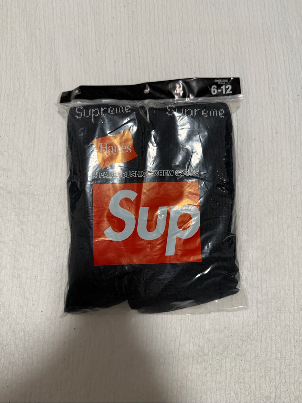 Hanes x Supreme Black Crew Socks - Pack of 4